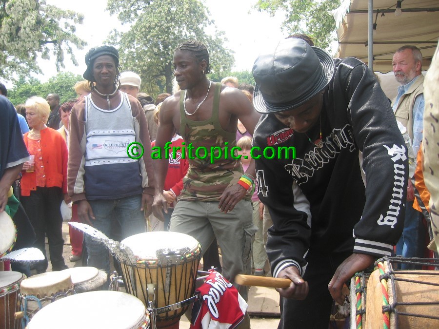 ../Images/afw2006b 252.jpg